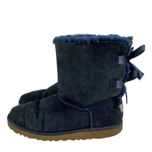 Bailey Bow Boots Midnight Blue Suede 